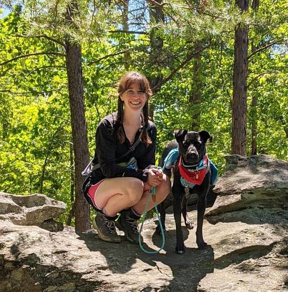 Profile Picture of Taylor Hucks (@hucks_taylor) on Poshmark