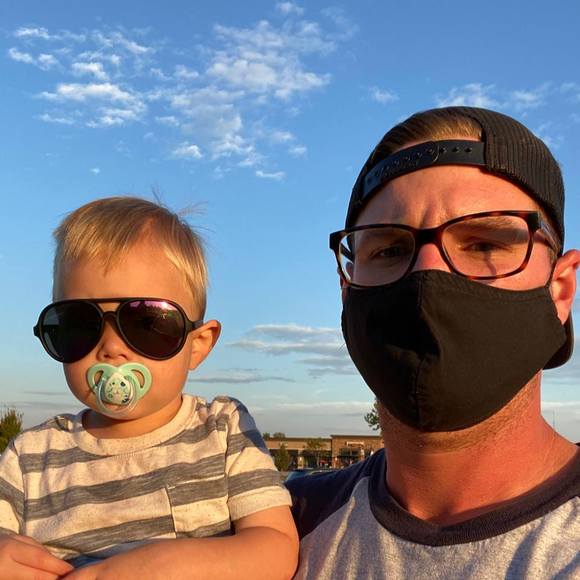 Jon Guilliams - Poshmark Profile Picture of Jon Guilliams (@guilliams13) on Poshmark