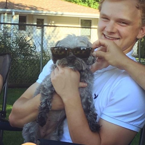 Profile Picture of Luke John (@lcsmyr4444) on Poshmark