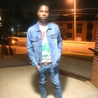 Profile Picture of King_Jay 👑 💸 (@Jermaine__10) on Twitter