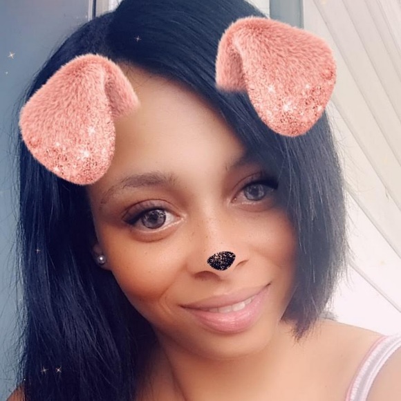 Profile Picture of Jerri Walker (@mswalker502) on Poshmark