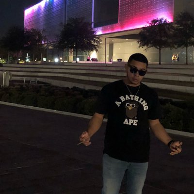 Profile Picture of Jonathan Vidal (@PapaJ17) on Twitter