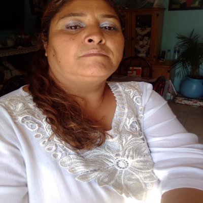 Profile Picture of Araceli Torres Esquivel (@AracelitorresE) on Twitter