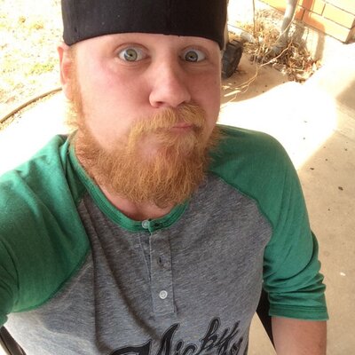 Profile Picture of Scott Shelton (@bebe_jeff) on Twitter