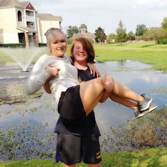 Profile Picture of Suzette Dykes (@suzettedykes) on Poshmark