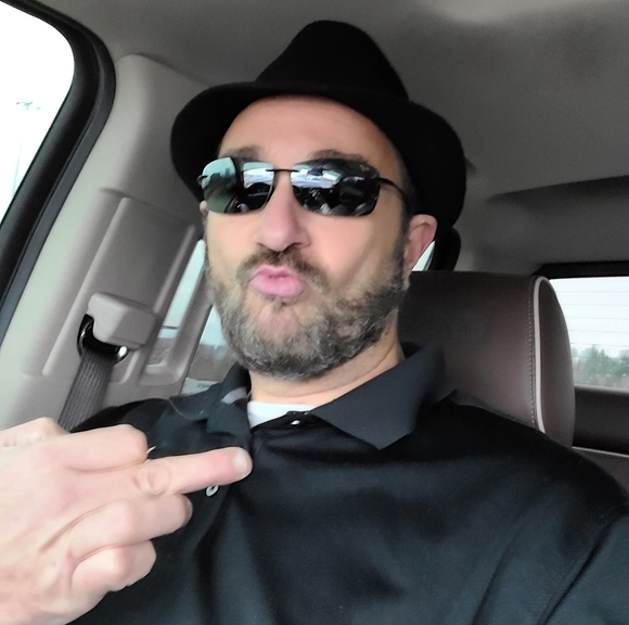 Profile Picture of Jason r. Widmer (@jasonwidmer520) on Poshmark