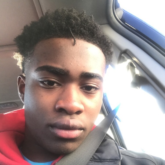 Benjamin Koranteng - Poshmark Profile Picture of Benjamin Koranteng (@nolimt_ben) on Poshmark