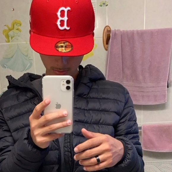 Profile Picture of Conrado Calderon (@conito925) on Poshmark