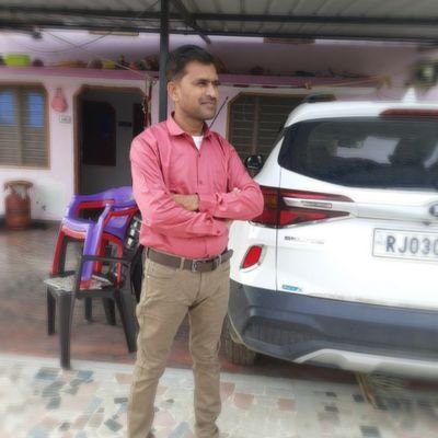 Profile Picture of Dinesh Helot (@DineshHelot) on Twitter