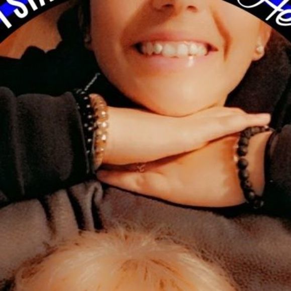 Profile Picture of Kimberly Kluge (@kimberly_kluge) on Poshmark