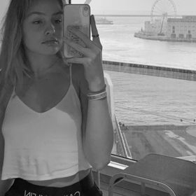 Profile Picture of elme albertyn (@el_moi_a) on Pinterest