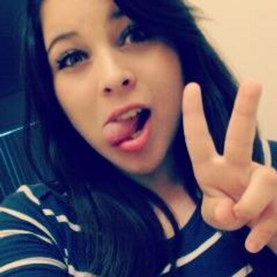 Profile Picture of Alexia Quintero (@Lexiiii888) on Twitter