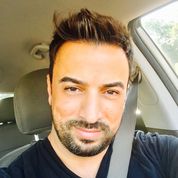 Volkan Sonmez - Poshmark Profile Picture of Volkan Sonmez (@volkisonmez) on Poshmark
