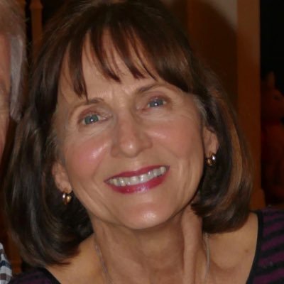 Profile Picture of Bobbie Mullins Hood (@HoodBohood) on Twitter
