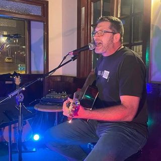 Profile Picture of Tony Kerr (@tonykerrmusicman) on Instagram