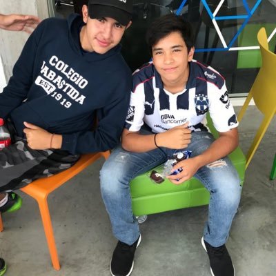 Profile Picture of Paul Montemayor (@paulpato70) on Twitter