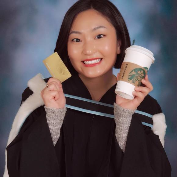 Profile Picture of Minjeong Kim (@minjeongkim616) on Poshmark