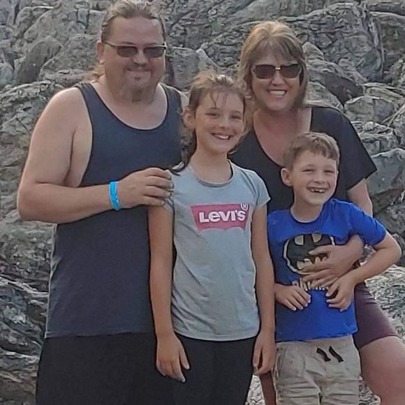 Profile Picture of Stephanie Barsby (@stephgingrich31) on Poshmark