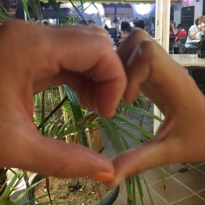 Profile Picture of Amanda (@MummyMandyMoo) on Twitter