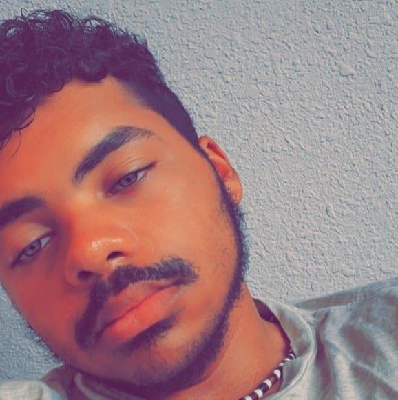 Profile Picture of Dashaun Boddie (@dashaunboddie) on Poshmark