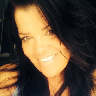 Profile Picture of Lisa Mighell (@lmmfour) on Twitter