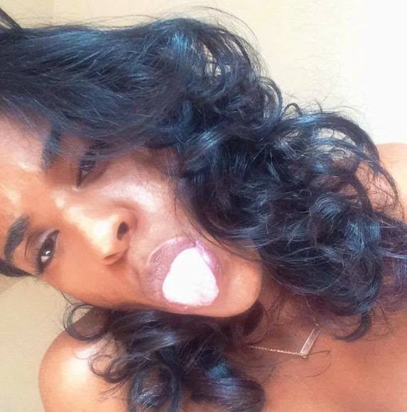 Profile Picture of Aaliyah Johnson (@avjohn) on Poshmark