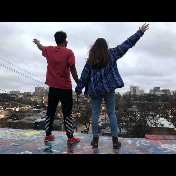 Profile Picture of Kate Everett (@klemoney) on Poshmark