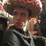 Profile Picture of Robbie Neal (@robpoolanator2112) on Instagram