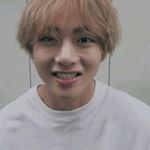 Profile Picture of Tae whipped foot bias (@prince.kim.taehyung) on Instagram