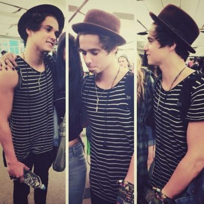 Profile Picture of Brad (@DemiVampette) on Twitter