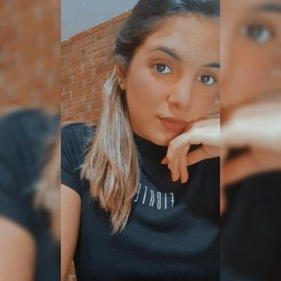 Profile Picture of  ❄ (@LenaFlores96) on Twitter