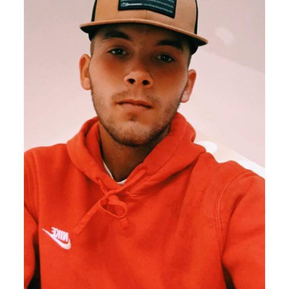 Profile Picture of Colin Ganger (@cgang18) on Poshmark