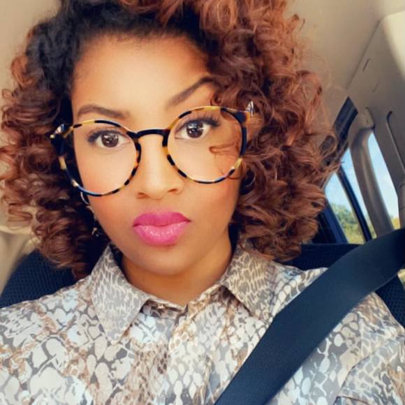 Profile Picture of Tiffany Hopkins (@tiffanyhopki531) on Poshmark