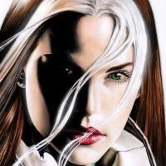 Profile Picture of Crystal Kreamer (@crissy99) on Poshmark