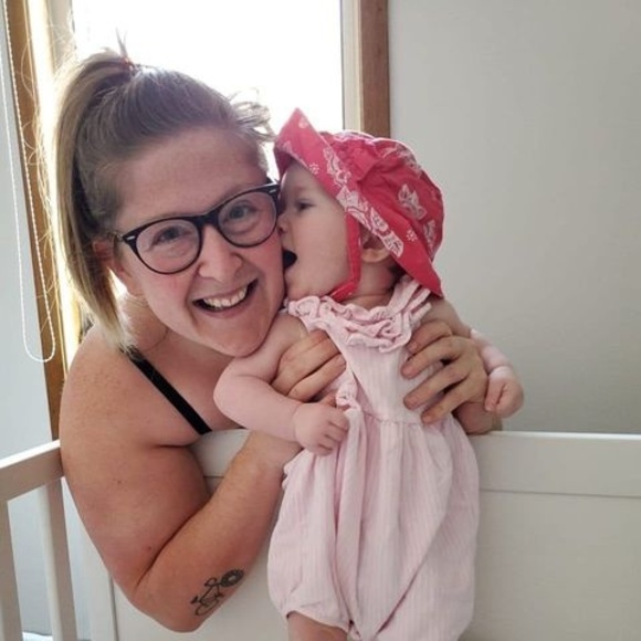 Jodie Malnati - Poshmark Profile Picture of Jodie Malnati (@jmalnati18) on Poshmark