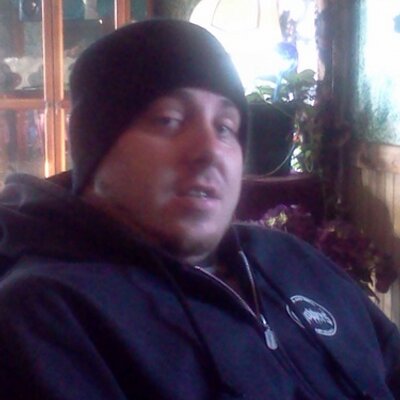 Profile Picture of Mike Jantzen (@tufgui182) on Twitter