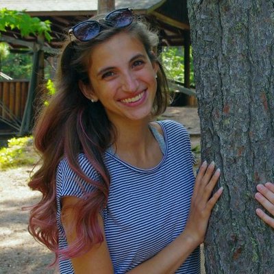 Profile Picture of Alex Hines (@aleexraee8) on Twitter