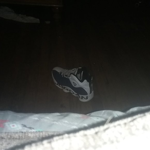 Profile Picture of Trentyn Bixler (@trentynbixler) on Poshmark