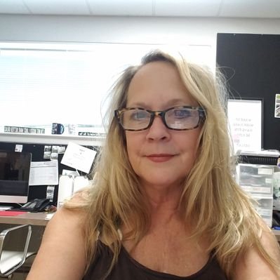 Profile Picture of Kathleen DeVine (@Bluebird57) on Twitter