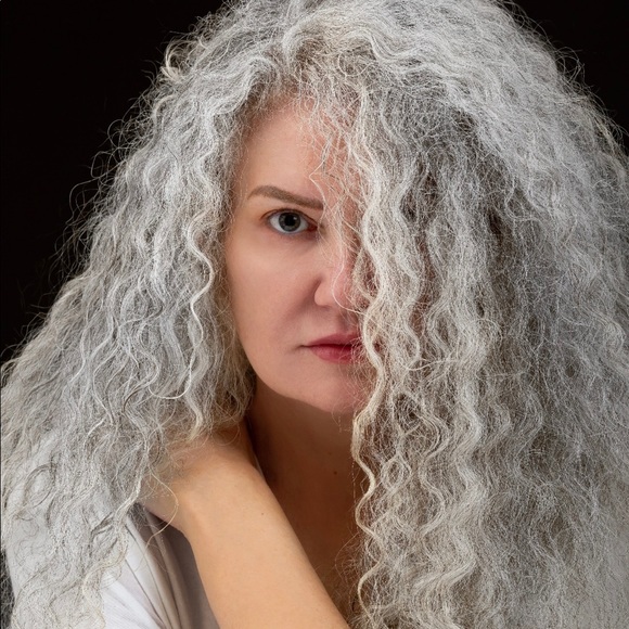 Profile Picture of Ann-eve Dingell (@anneved) on Poshmark