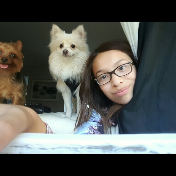 Profile Picture of Alexis Casio (@sexylexis) on Poshmark