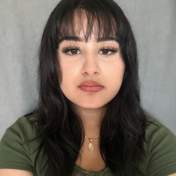 Profile Picture of Jasmine Lezama (@cocojasmine95) on Poshmark