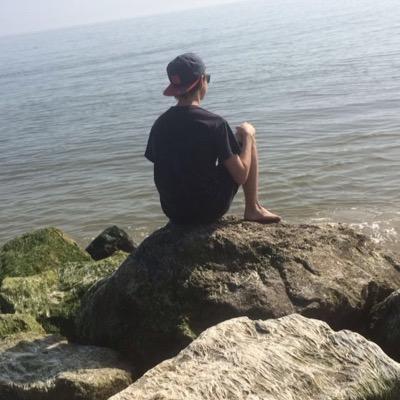 Profile Picture of James Cooper (@james_coops15) on Twitter