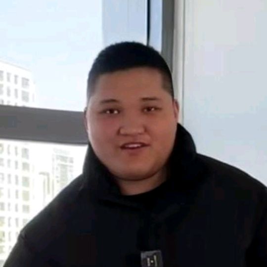 Profile Picture of josh  chugs (@joshschugs) on Tiktok