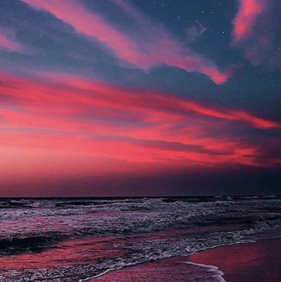 Profile Picture of Jade Spraggins (@jadespraggins) on Poshmark