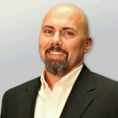 Profile Picture of David Estes (@MIDDLETNHOMES) on Twitter