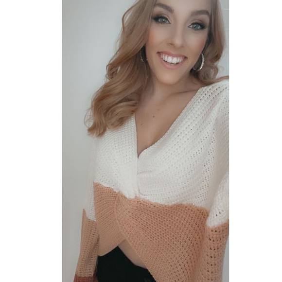 Profile Picture of Abby Pluedeman (@abbypluedeman) on Poshmark