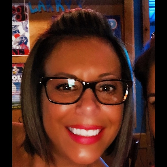 Christine Capalbo - Poshmark Profile Picture of Christine Capalbo (@deenie1210) on Poshmark