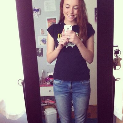 Renae Jean Bradley - Twitter Profile Picture of Renae Jean Bradley (@girral_girl) on Twitter