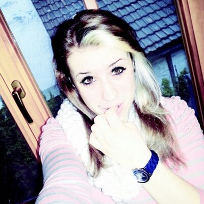 Profile Picture of Mandy Fuchs (@FuchsMandy) on Twitter